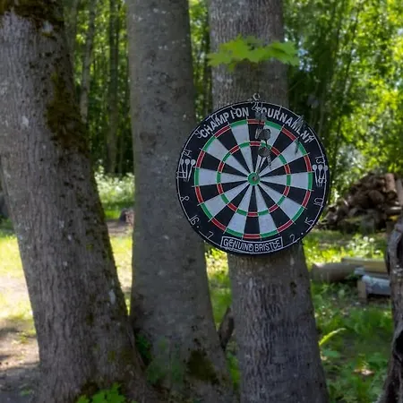 Modern With Sauna & Hot Tub וילה HIIUMAA