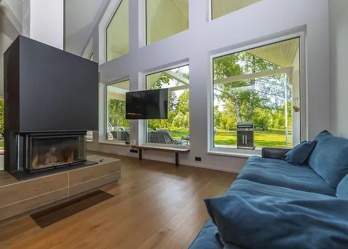 Villa Modern With Sauna & Hot Tub HIIUMAA