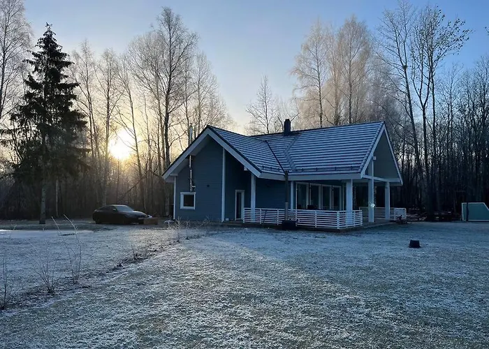 Villa Modern With Sauna & Hot Tub